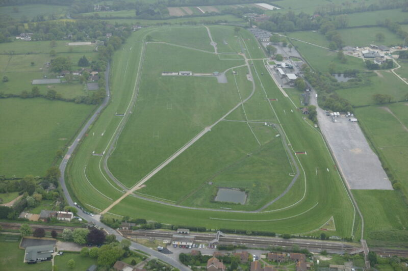 Plumptn Aerial Shot 930x619 1 800x532